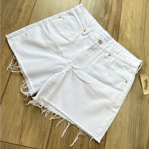 NEW! Dear John Optic White Denim Remi Super High Rise Shorts - Picture 6 of 14